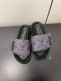 Picture of Louis Vuitton Slippers _SKULVsz35-40XJ0116432